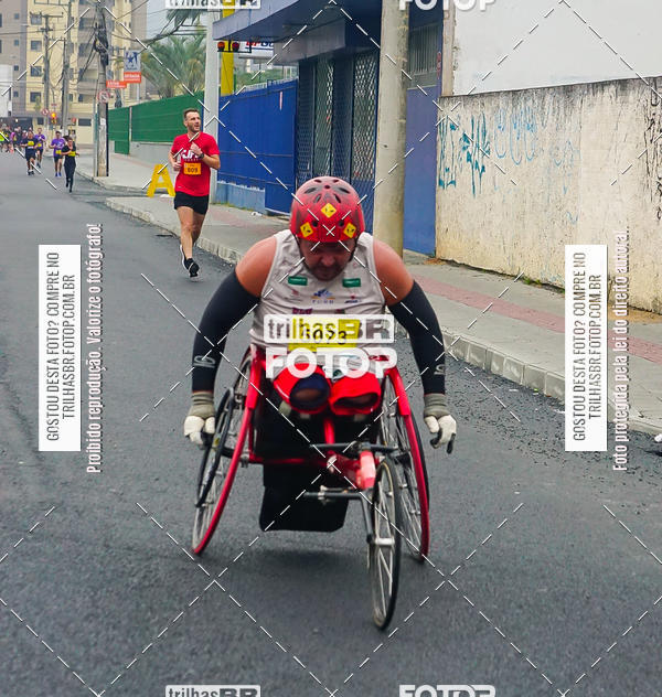 Buy your photos of the eventMeia Maratona de Blumenau on Fotop