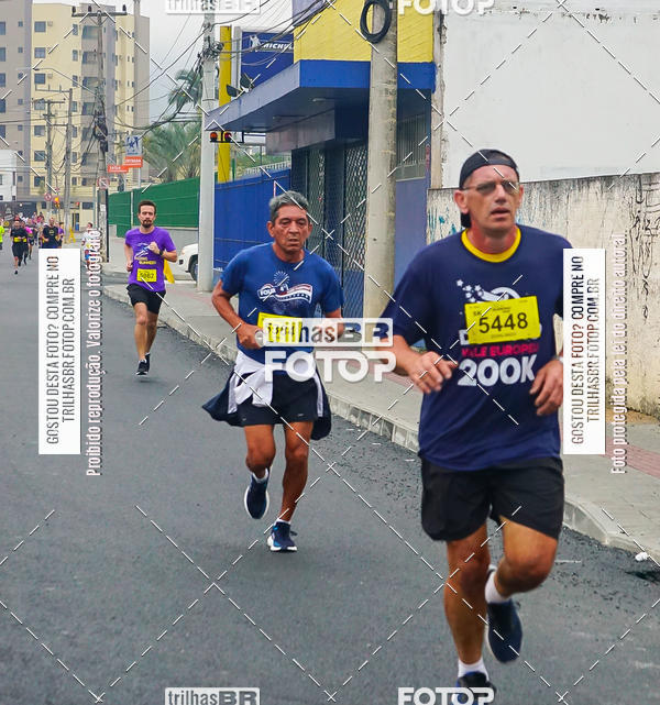 Buy your photos of the eventMeia Maratona de Blumenau on Fotop
