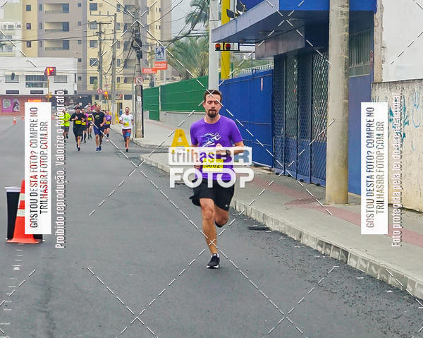 Buy your photos of the eventMeia Maratona de Blumenau on Fotop