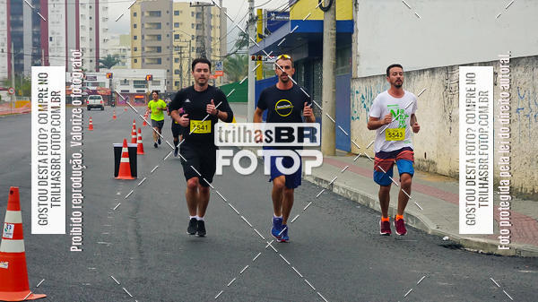 Buy your photos of the eventMeia Maratona de Blumenau on Fotop