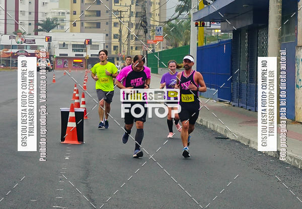 Buy your photos of the eventMeia Maratona de Blumenau on Fotop