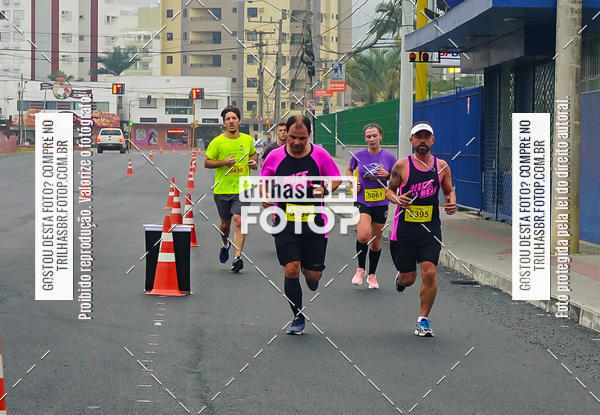 Buy your photos of the eventMeia Maratona de Blumenau on Fotop