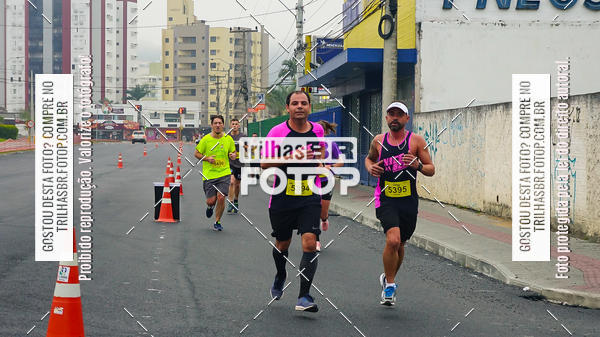Buy your photos of the eventMeia Maratona de Blumenau on Fotop