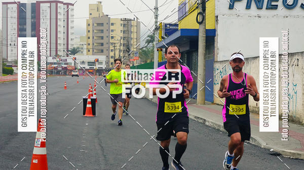 Buy your photos of the eventMeia Maratona de Blumenau on Fotop