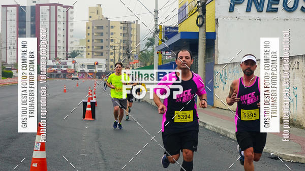 Buy your photos of the eventMeia Maratona de Blumenau on Fotop