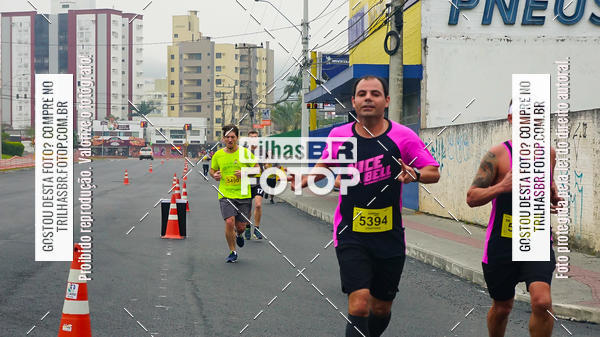 Buy your photos of the eventMeia Maratona de Blumenau on Fotop
