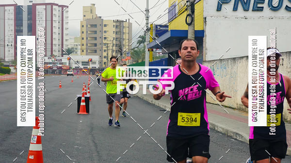 Buy your photos of the eventMeia Maratona de Blumenau on Fotop