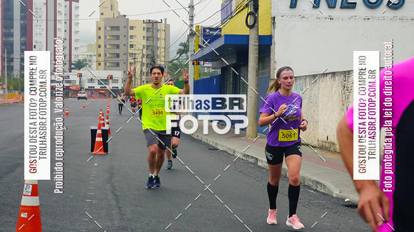 Buy your photos of the eventMeia Maratona de Blumenau on Fotop