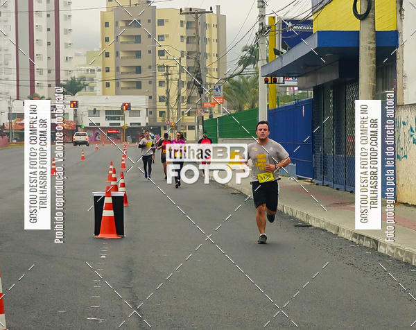 Buy your photos of the eventMeia Maratona de Blumenau on Fotop