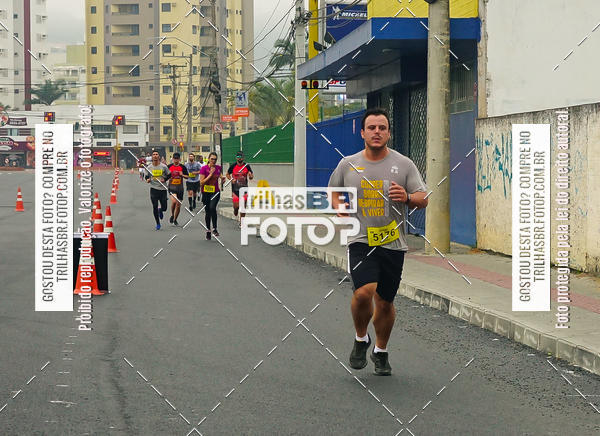 Buy your photos of the eventMeia Maratona de Blumenau on Fotop