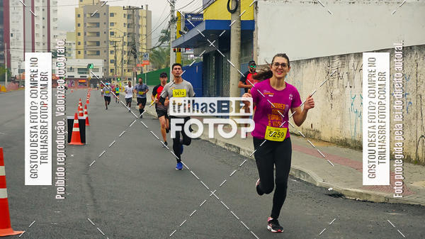 Buy your photos of the eventMeia Maratona de Blumenau on Fotop