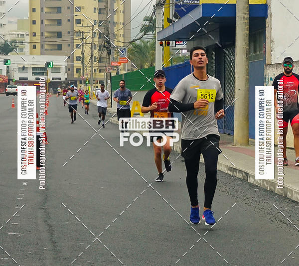Buy your photos of the eventMeia Maratona de Blumenau on Fotop