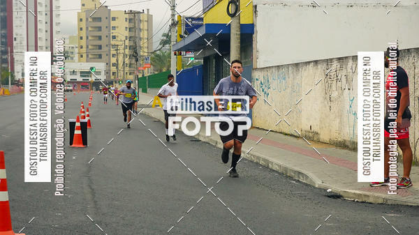 Buy your photos of the eventMeia Maratona de Blumenau on Fotop
