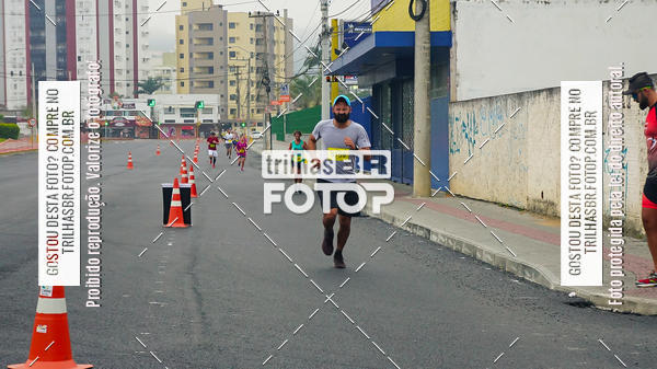 Buy your photos of the eventMeia Maratona de Blumenau on Fotop
