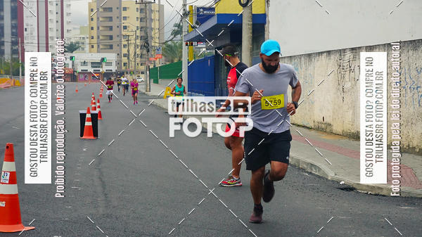 Buy your photos of the eventMeia Maratona de Blumenau on Fotop