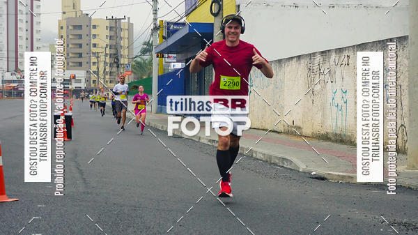 Buy your photos of the eventMeia Maratona de Blumenau on Fotop
