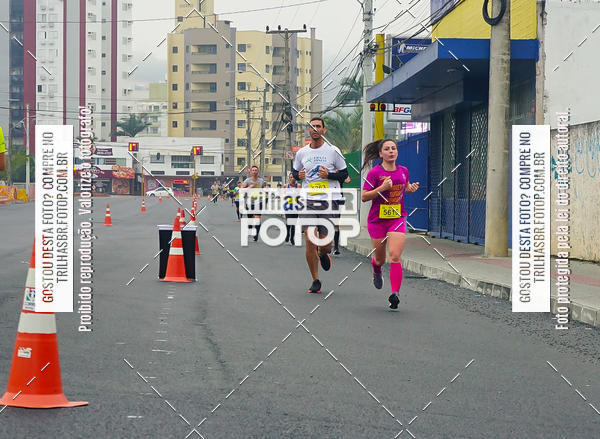 Buy your photos of the eventMeia Maratona de Blumenau on Fotop