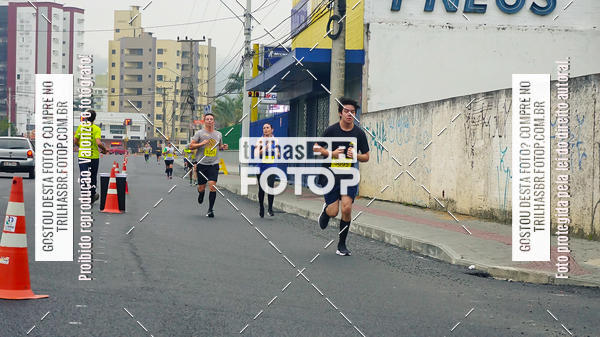 Buy your photos of the eventMeia Maratona de Blumenau on Fotop