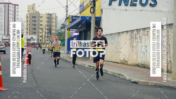 Buy your photos of the eventMeia Maratona de Blumenau on Fotop