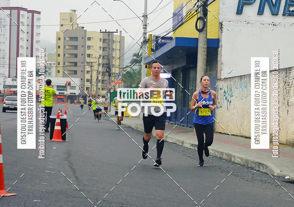 Buy your photos of the eventMeia Maratona de Blumenau on Fotop