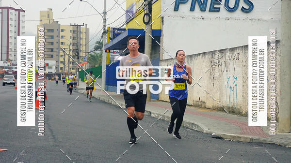 Buy your photos of the eventMeia Maratona de Blumenau on Fotop