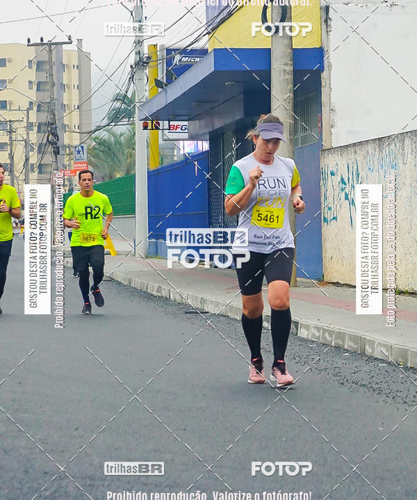Buy your photos of the eventMeia Maratona de Blumenau on Fotop