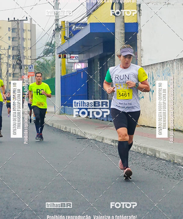 Buy your photos of the eventMeia Maratona de Blumenau on Fotop
