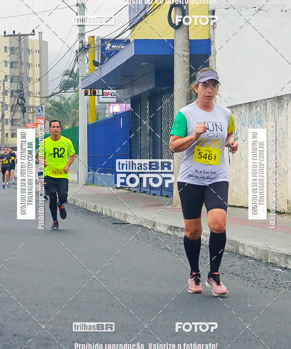Buy your photos of the eventMeia Maratona de Blumenau on Fotop