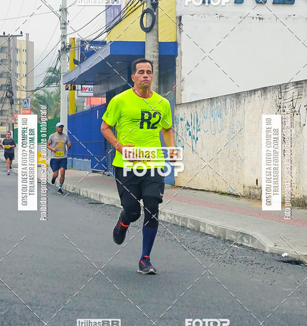 Buy your photos of the eventMeia Maratona de Blumenau on Fotop