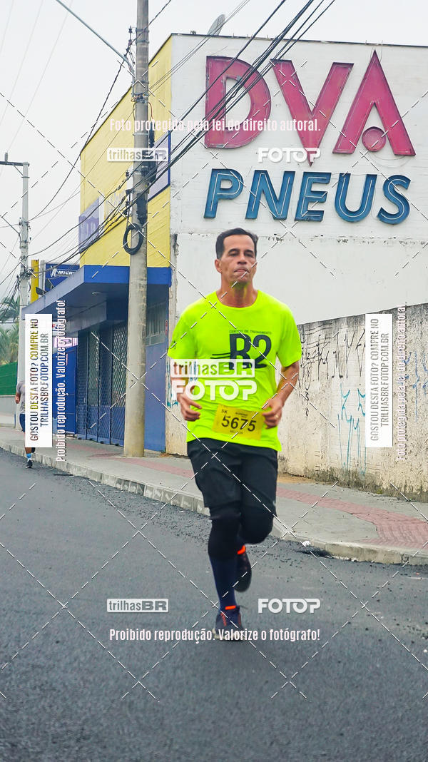 Buy your photos of the eventMeia Maratona de Blumenau on Fotop