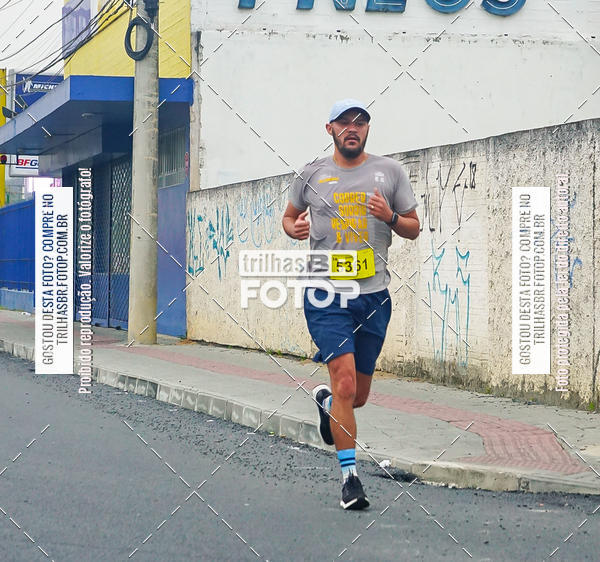 Buy your photos of the eventMeia Maratona de Blumenau on Fotop