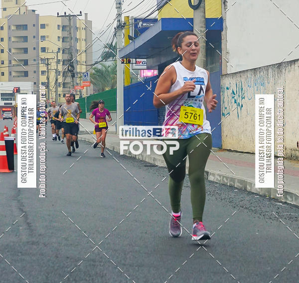 Buy your photos of the eventMeia Maratona de Blumenau on Fotop