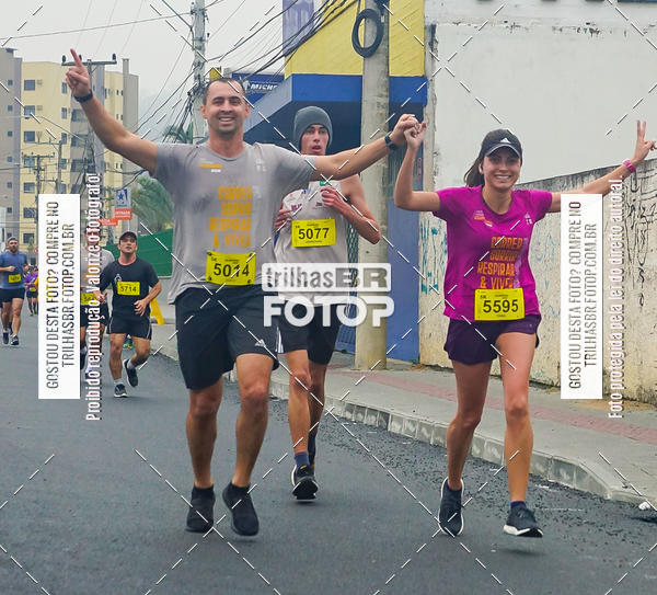 Buy your photos of the eventMeia Maratona de Blumenau on Fotop
