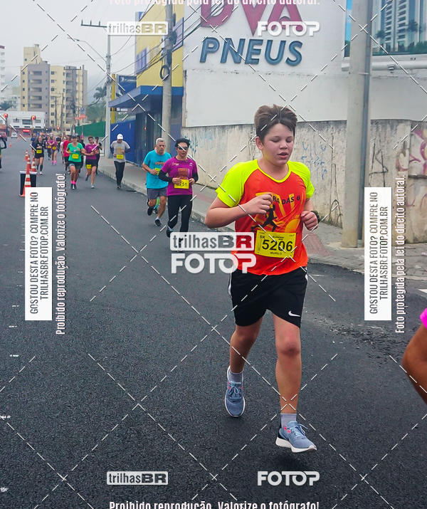 Buy your photos of the eventMeia Maratona de Blumenau on Fotop