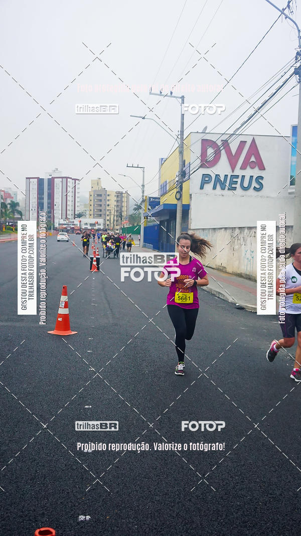 Buy your photos of the eventMeia Maratona de Blumenau on Fotop