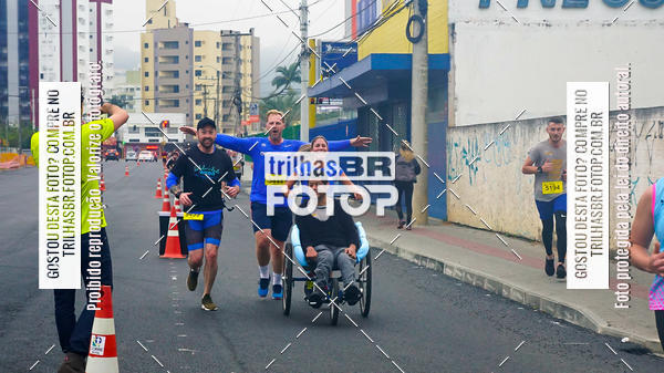 Buy your photos of the eventMeia Maratona de Blumenau on Fotop