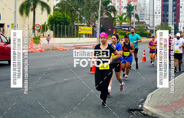 Buy your photos of the eventMeia Maratona de Blumenau on Fotop