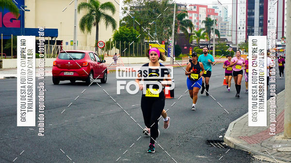 Buy your photos of the eventMeia Maratona de Blumenau on Fotop