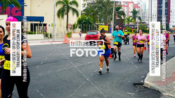 Buy your photos of the eventMeia Maratona de Blumenau on Fotop