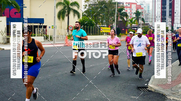 Buy your photos of the eventMeia Maratona de Blumenau on Fotop