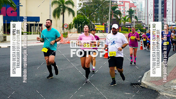 Buy your photos of the eventMeia Maratona de Blumenau on Fotop