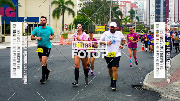 Buy your photos of the eventMeia Maratona de Blumenau on Fotop