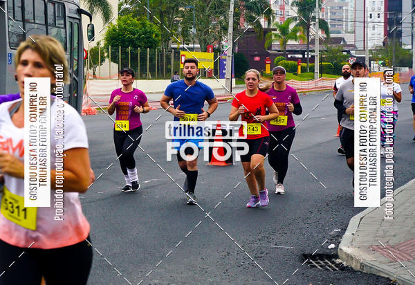 Buy your photos of the eventMeia Maratona de Blumenau on Fotop