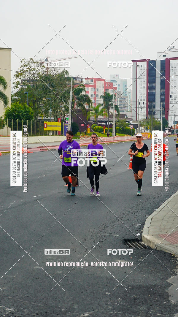 Buy your photos of the eventMeia Maratona de Blumenau on Fotop