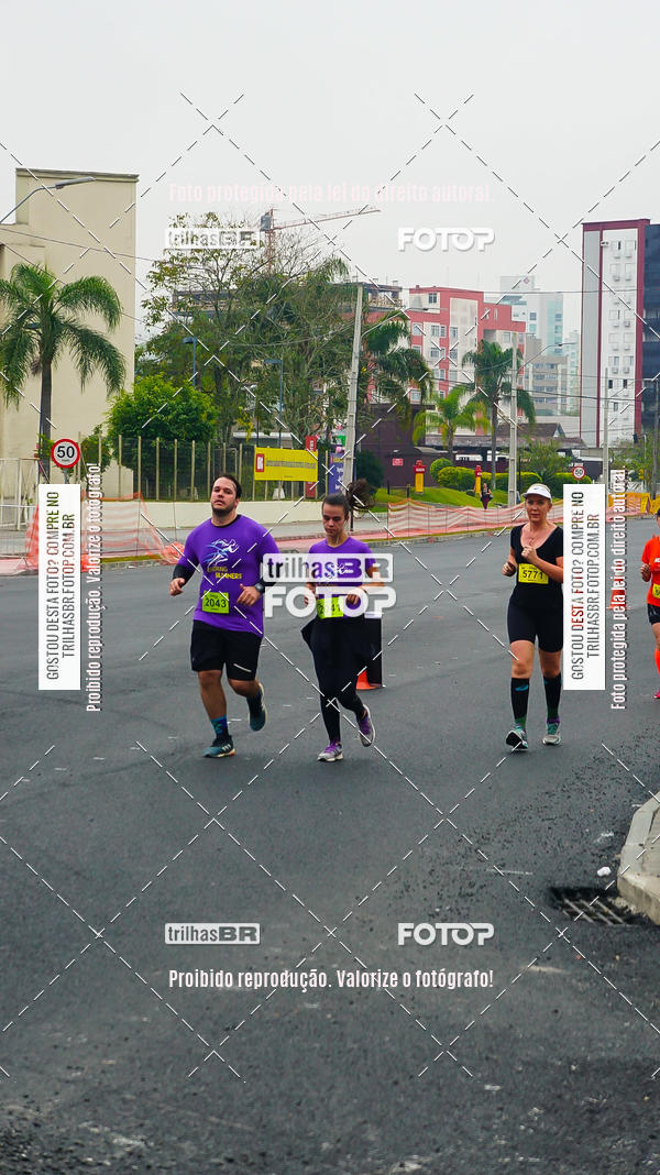 Buy your photos of the eventMeia Maratona de Blumenau on Fotop