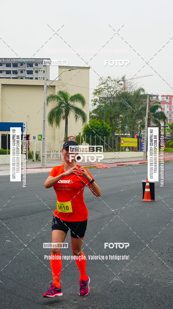Buy your photos of the eventMeia Maratona de Blumenau on Fotop