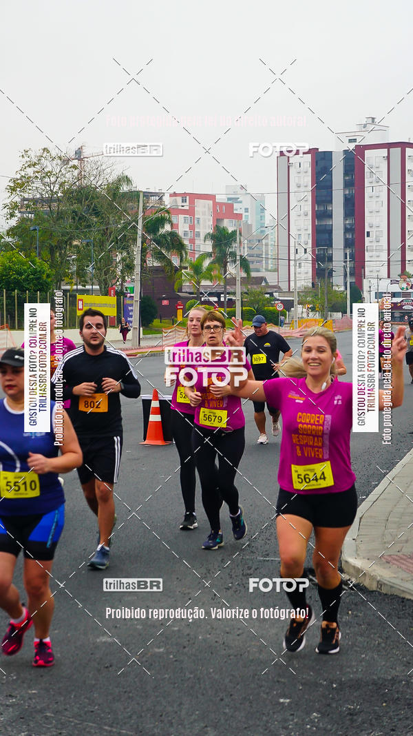 Buy your photos of the eventMeia Maratona de Blumenau on Fotop