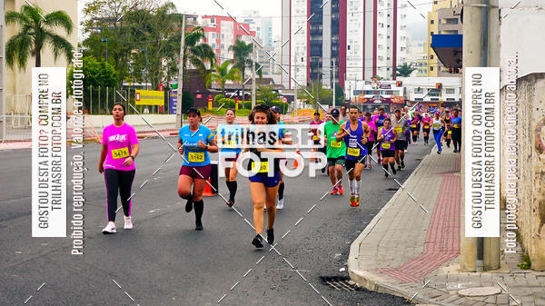 Buy your photos of the eventMeia Maratona de Blumenau on Fotop
