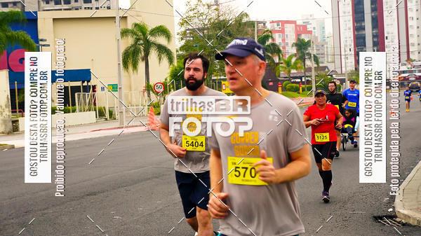 Buy your photos of the eventMeia Maratona de Blumenau on Fotop