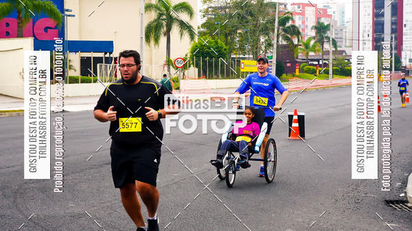 Buy your photos of the eventMeia Maratona de Blumenau on Fotop